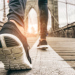 Il faudrait faire 10 000 pas par jour pour se tenir en bonne santé, soit environ 7,5km... Alors, vérité ou idée reçues ?