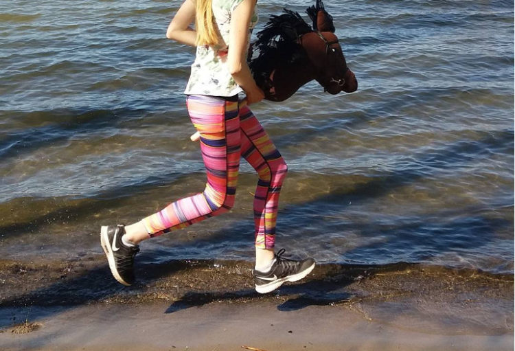 Le Hobby Horse, la nouvelle tendance instagram - Instagram