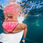 5 sports à faire quand il fait chaud Le surf quand il fait chaud - IStock